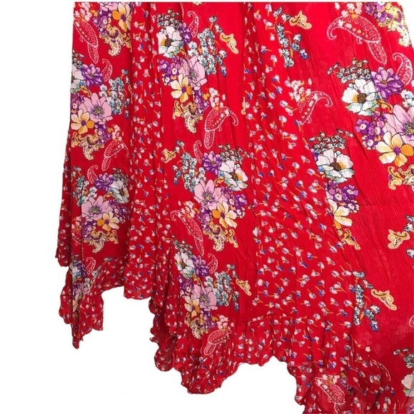 Bila Bohemian Ruffled Handkerchief Maxi Dress Floral Smocked SIZE SMALL NWT - Picture 15 of 16